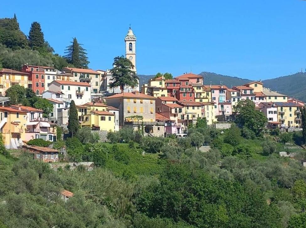 Camera Tra Le Cinque Terre, Camogli E Portofino. Vista Valle E Scorcio Mare All'Orizzonte Castiglione Chiavarese Exterior photo